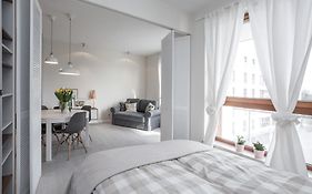 Apartament z widokiem na dworek